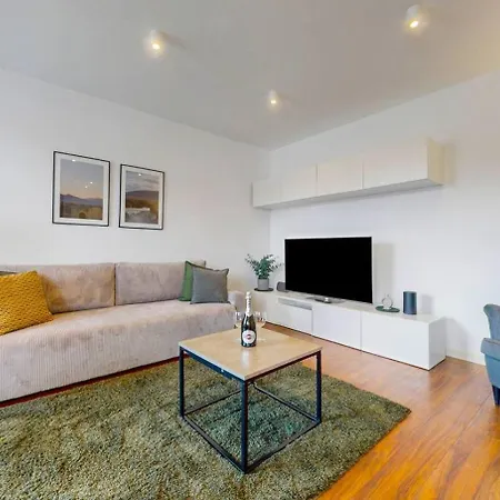 Urban Jungle With Ac Praga Poludnie Апартаменты Варшава