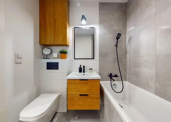 Lejlighed Urban Jungle With Ac Praga Poludnie