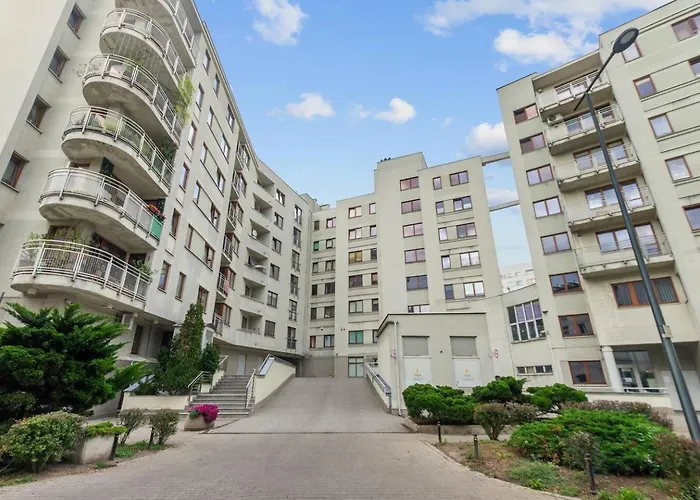 Lejlighed Urban Jungle With Ac Praga Poludnie